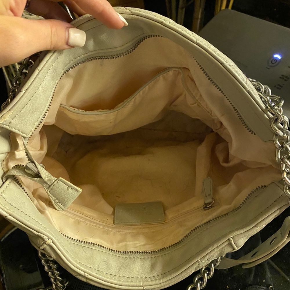 Medium tote - Picture 3 of 3